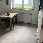 Schoene Am Rot-weiss Stadion E01 Bis E04