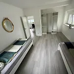 Schoene Am Rot-weiss Stadion E01 Bis E04 Appartement