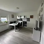 Schoene Am Rot-weiss Stadion E01 Bis E04