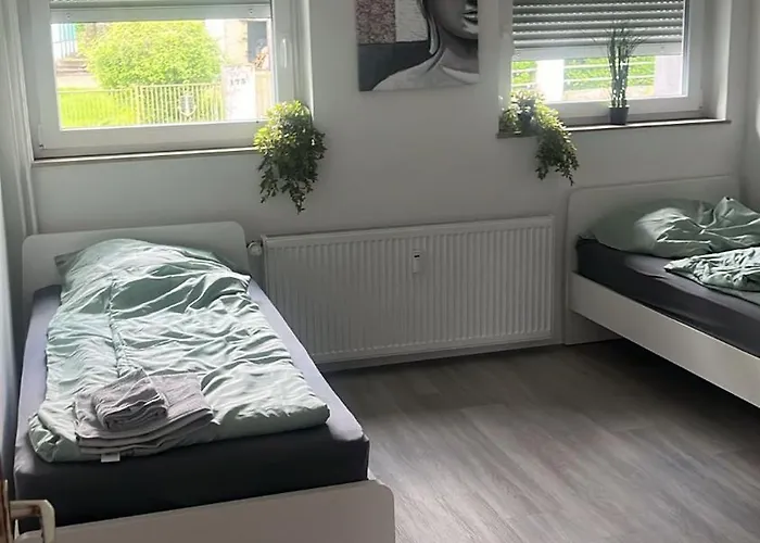 Schoene Am Rot-weiss Stadion E01 Bis E04 إسن